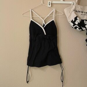 EUC Bebe Sport babydoll athletic camisole/tank top in black with white trim